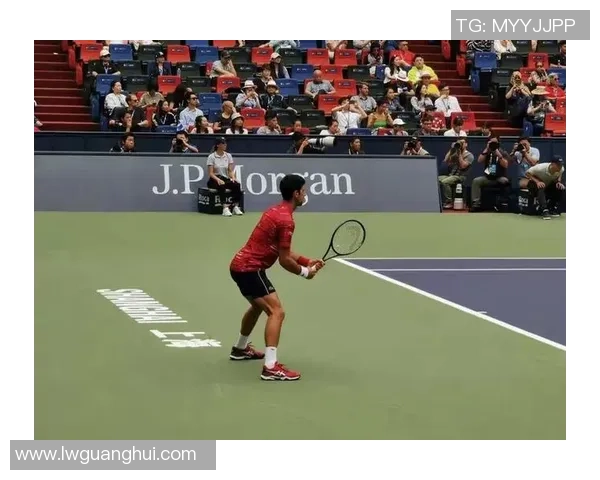 广州网球队在大师赛中的默契配合与战术执行分析